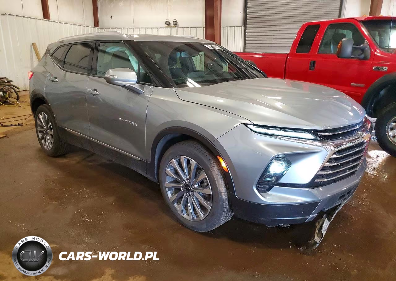 2024 Chevrolet Blazer VIN:3GNKBLRS6RS160356 - 4