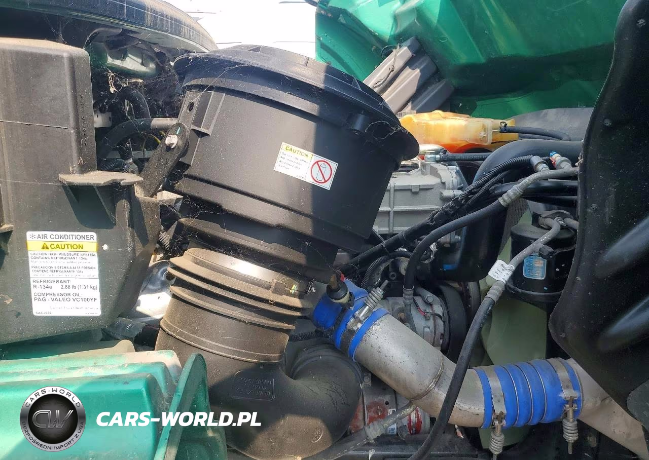FREIGHTLINER M2 112 MED VIN:3ALHC5DV9MDMX9193 - 10