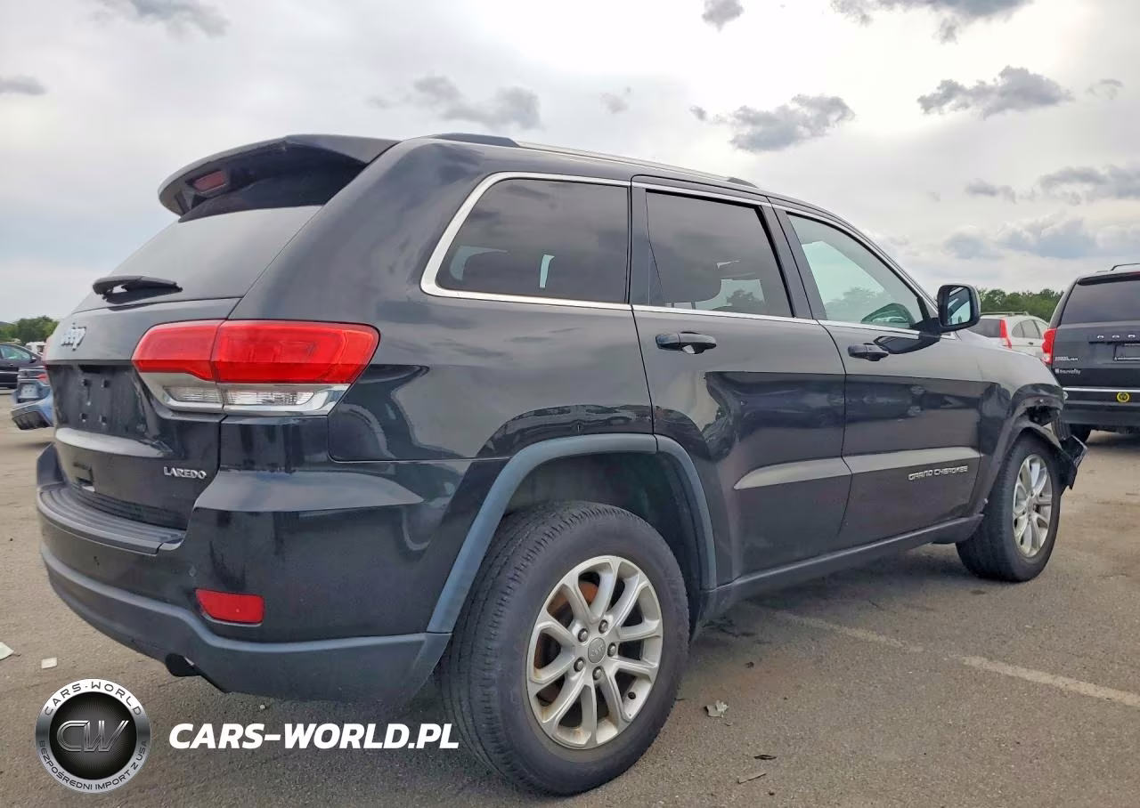 2015 Jeep Grand Cherokee Laredo VIN:1C4RJFAG7FC193791 - 3
