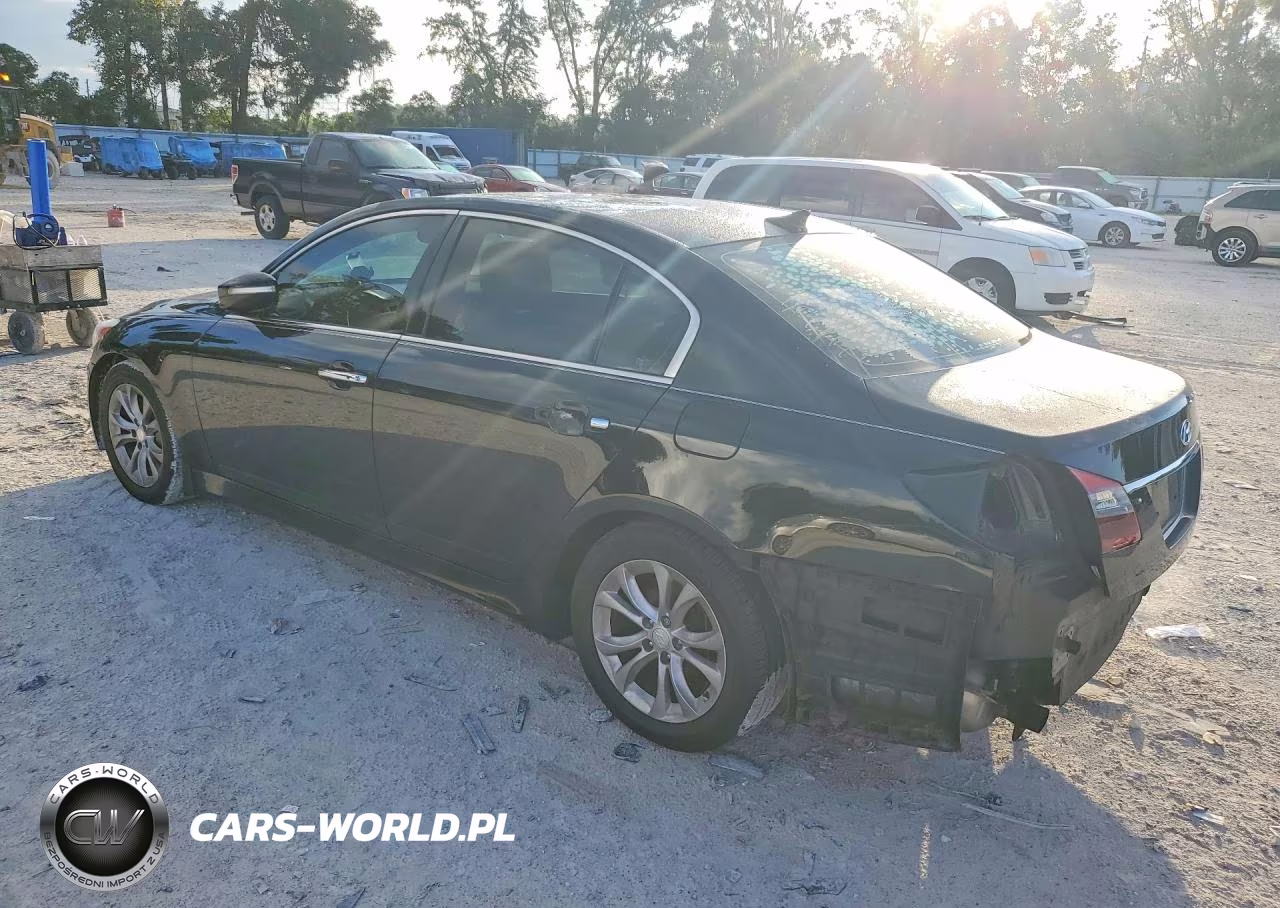 2013 Hyundai Genesis 3.8L VIN:KMHGC4DD5DU246515 - 2