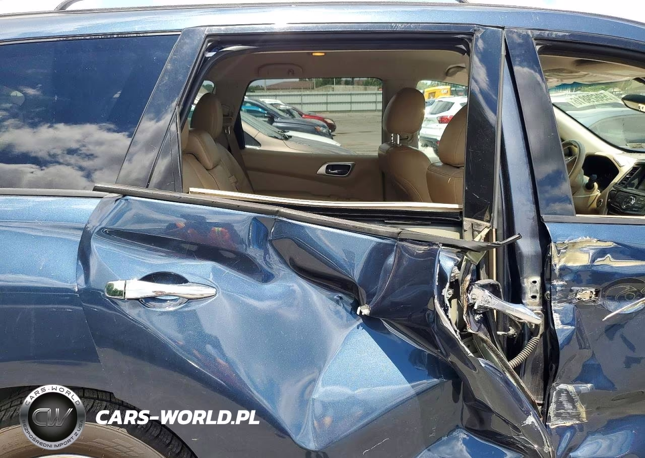 2015 Nissan Pathfinder Sl VIN:5N1AR2MM9FC685640 - 11