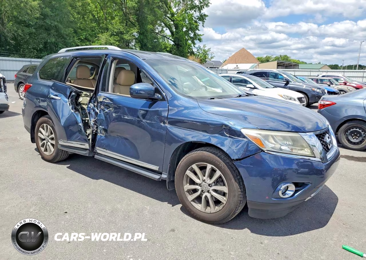2015 Nissan Pathfinder Sl VIN:5N1AR2MM9FC685640 - 4