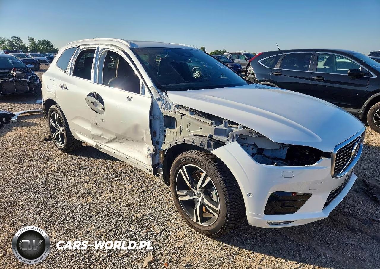 2018 Volvo Xc60 T6 R-Design VIN:LYVA22RM0JB117680 - 4