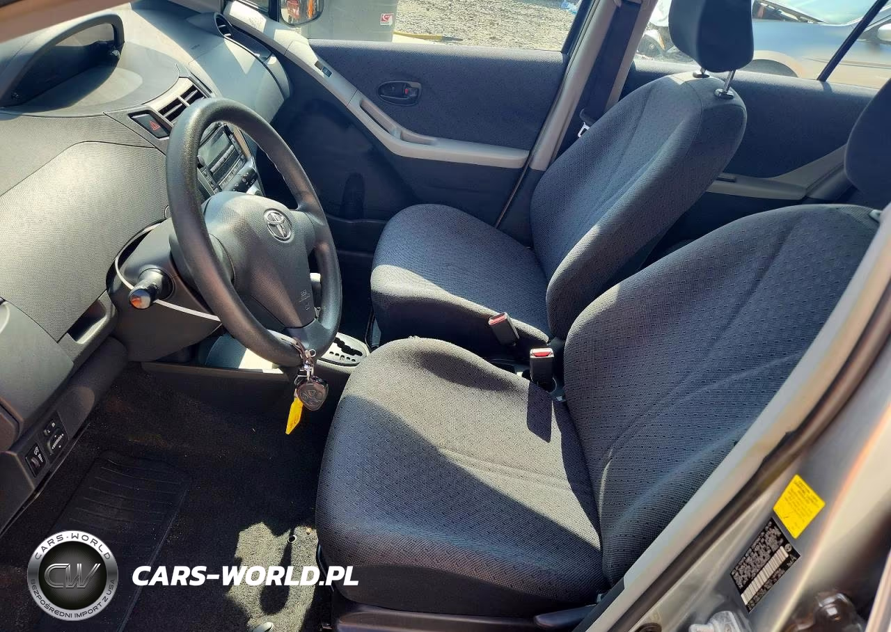 2010 Toyota Yaris Base VIN:JTDKT4K37A5289025 - 7