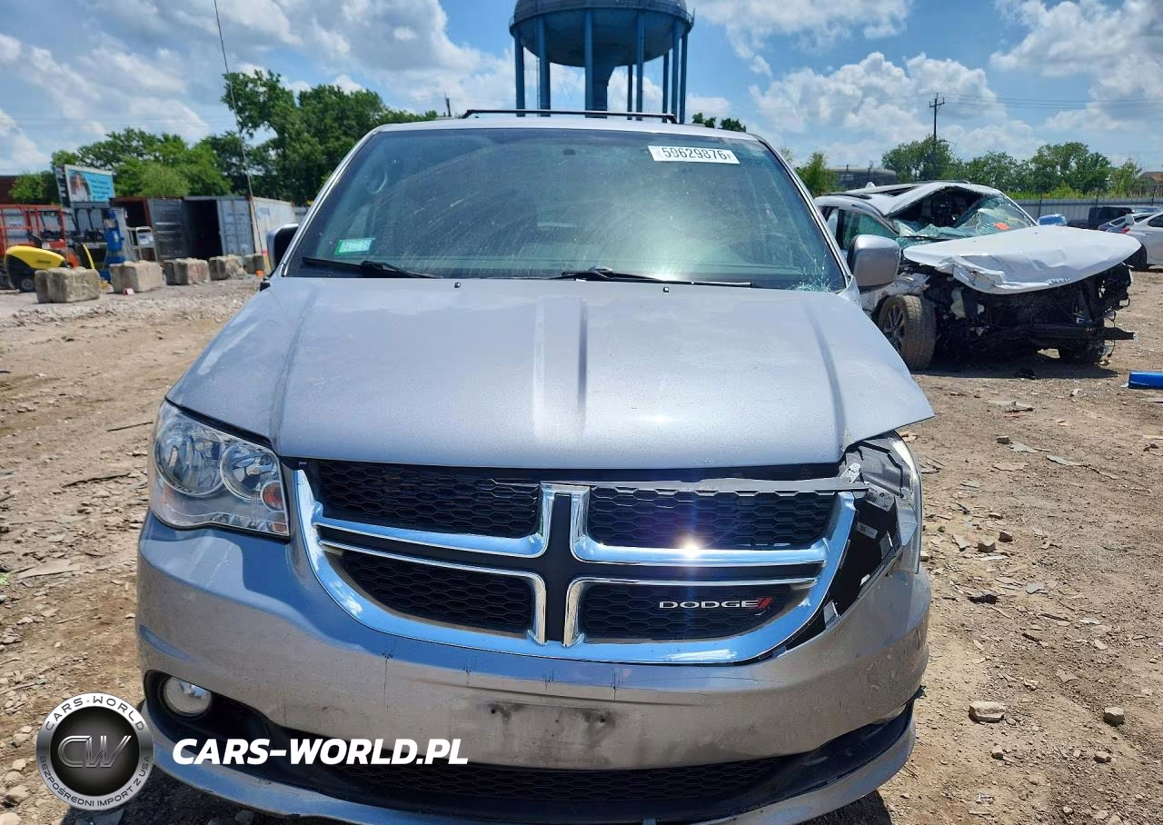 2018 Dodge Grand Caravan Sxt VIN:2C4RDGCG8JR267195 - 5
