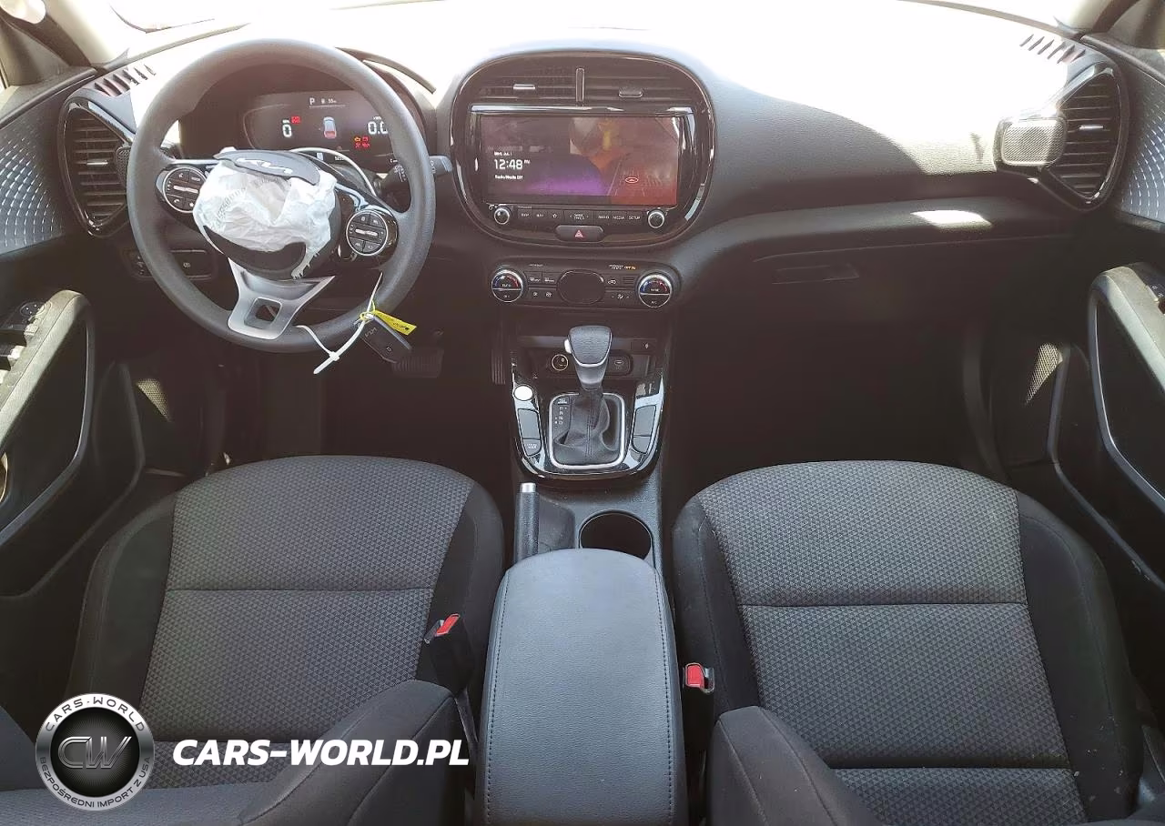 2023 Kia Soul S VIN:KNDJ23AU6P7192169 - 8