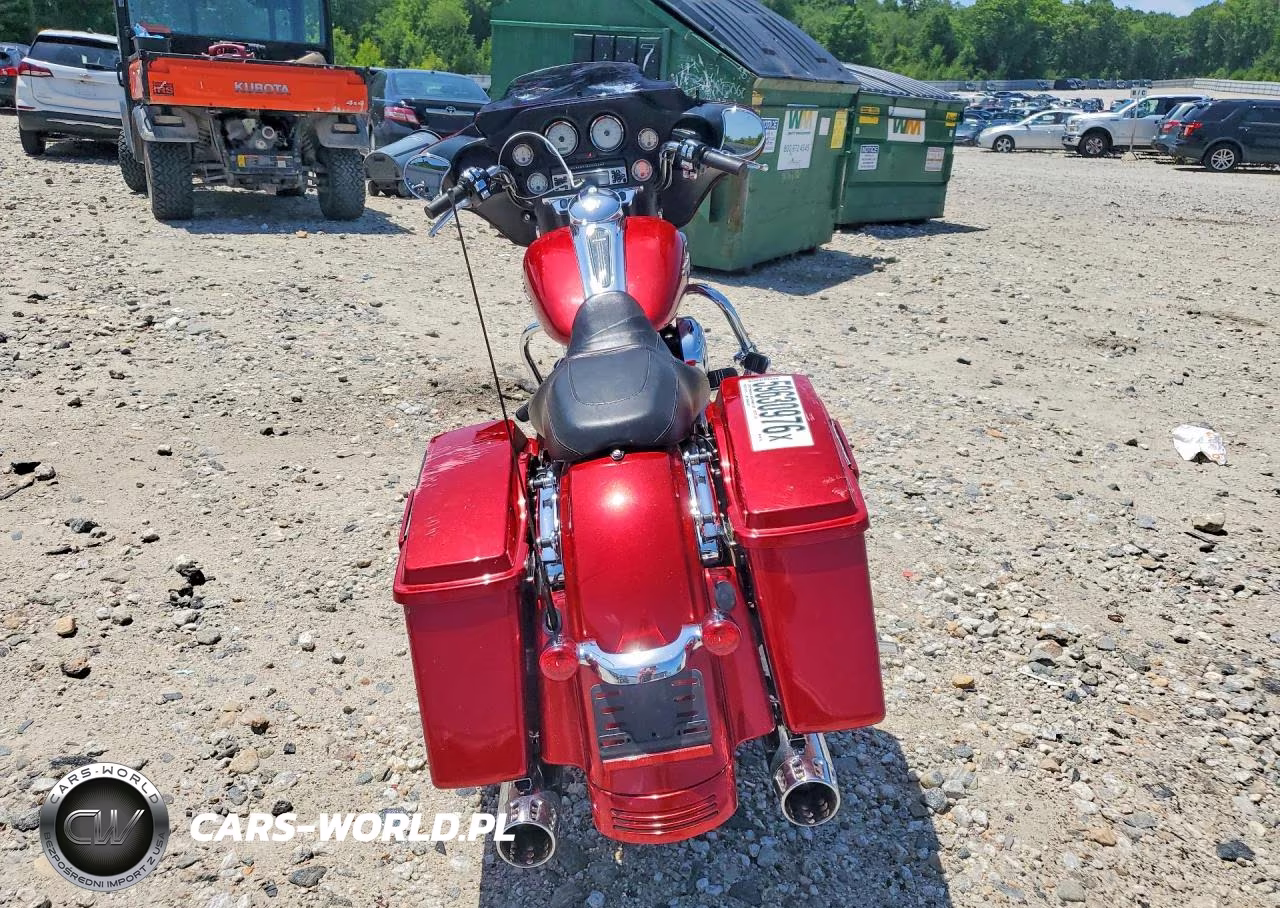 2012 Harley-Davidson Flhx Street Glide VIN:1HD1KBM13CB647738 - 4