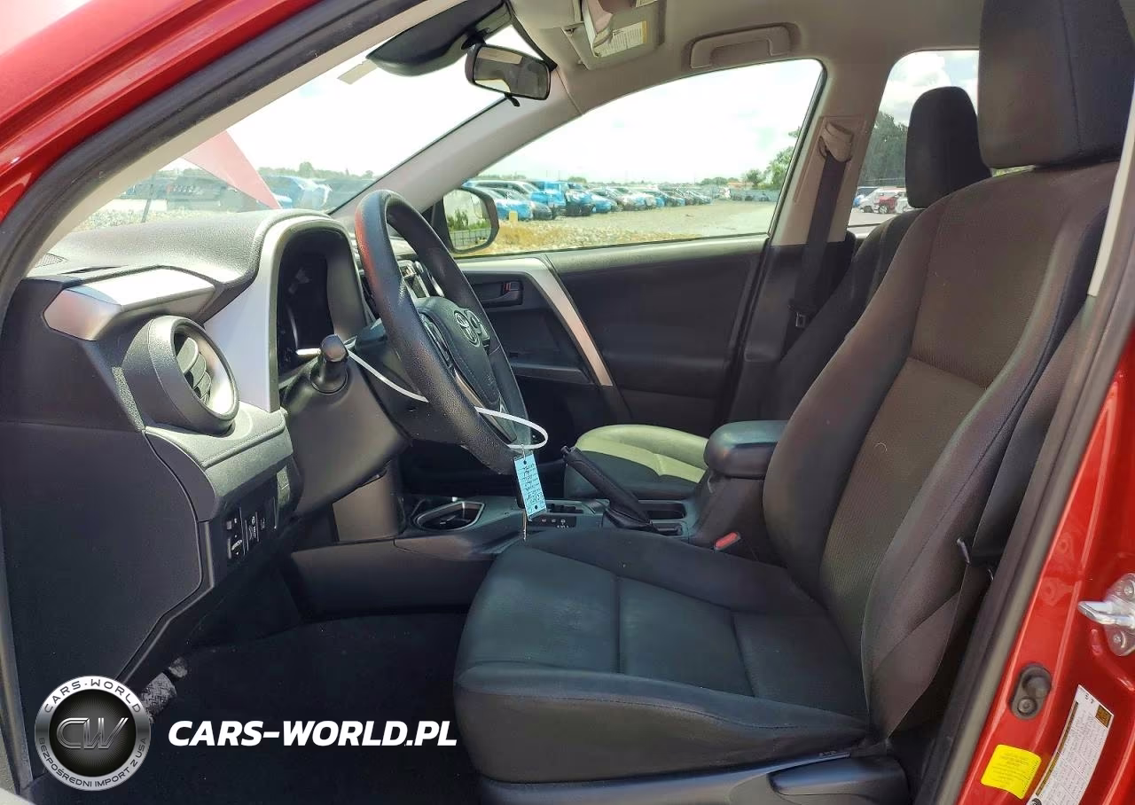 2017 Toyota Rav4 Le VIN:JTMZFREV2HJ123142 - 7