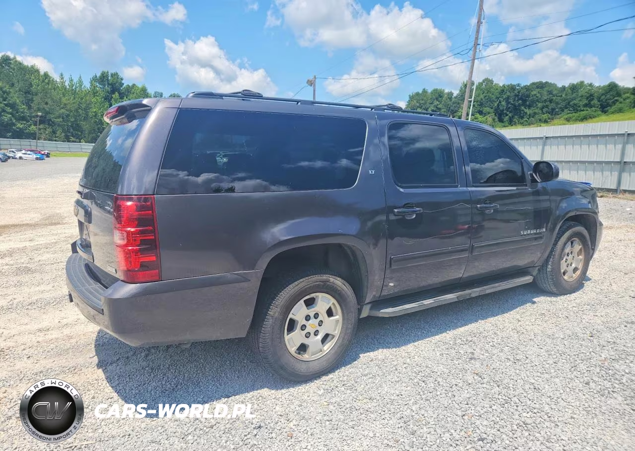 2010 Chevrolet Suburban C1500 Lt VIN:1GNUCJE04AR266438 - 3