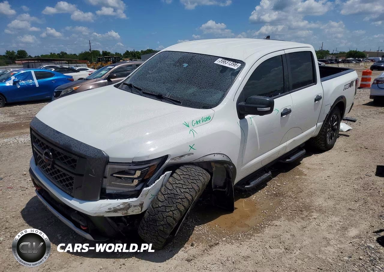 2023 Nissan Titan Pro-4X – zdjęcie 1 z 13