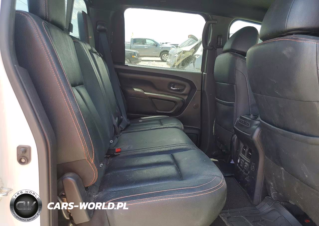 2023 Nissan Titan Pro-4X VIN:1N6AA1ED8PN117046 - 10