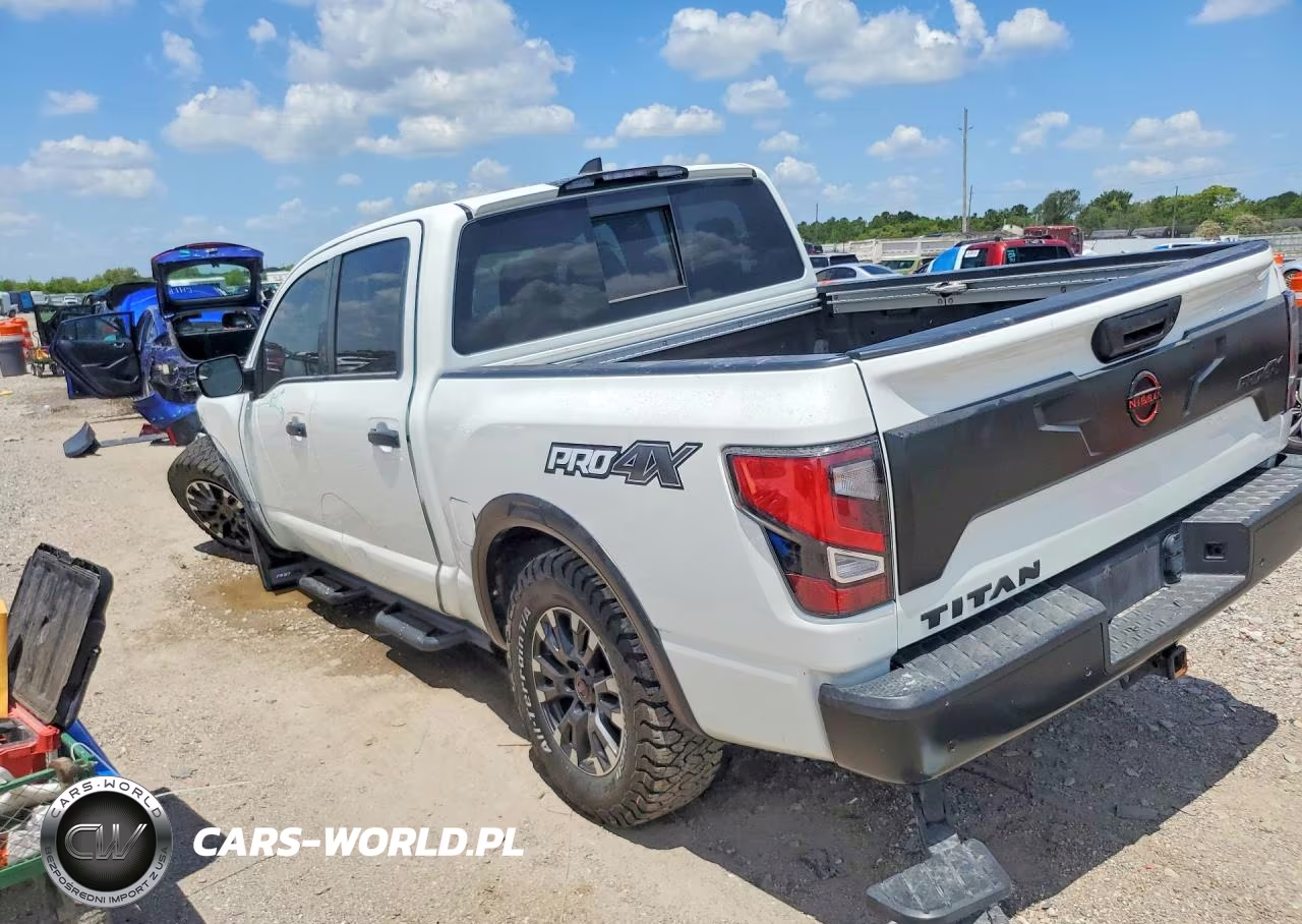 2023 Nissan Titan Pro-4X VIN:1N6AA1ED8PN117046 - 2