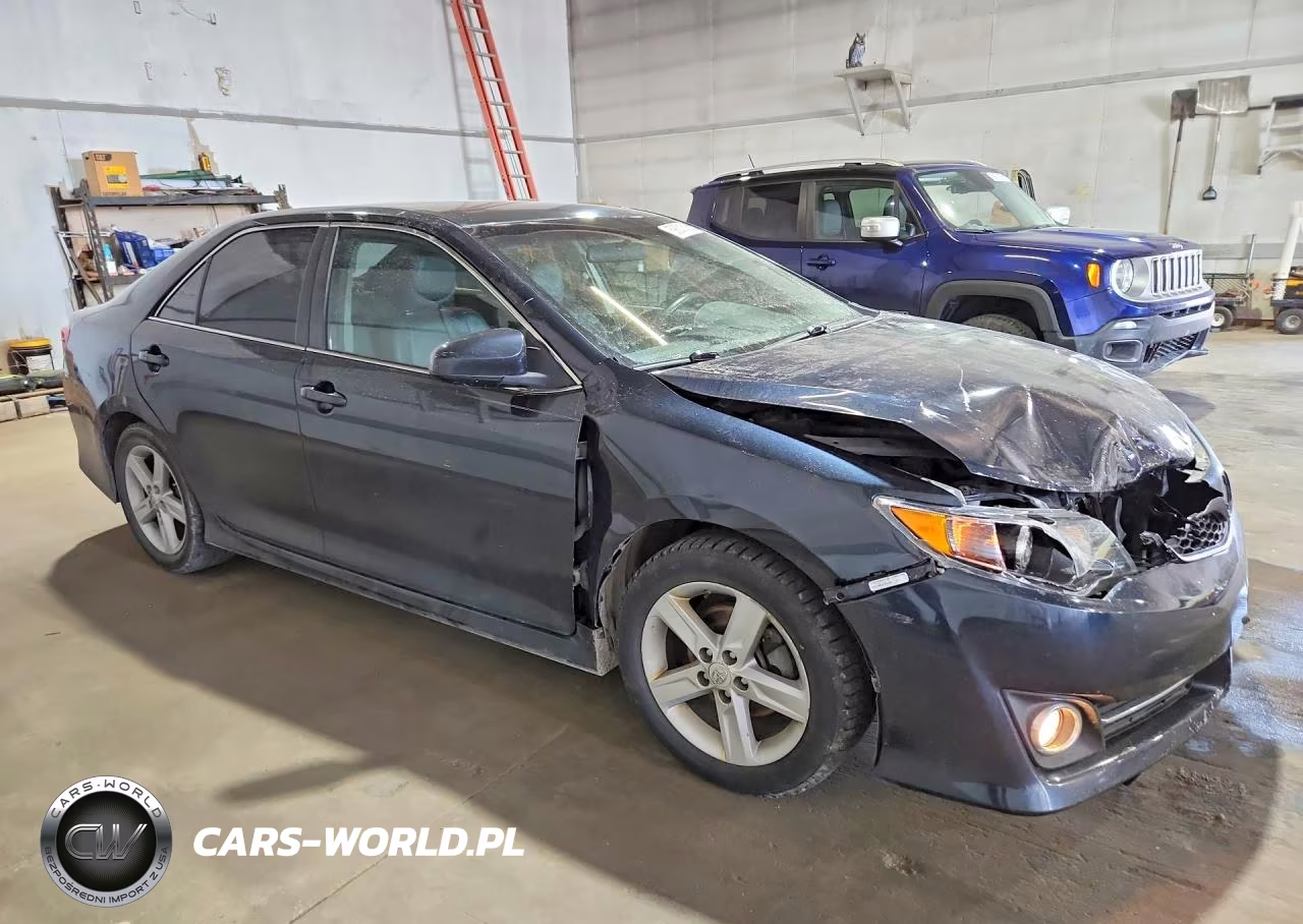 2012 Toyota Camry Se VIN:4T1BF1FKXCU131726 - 4