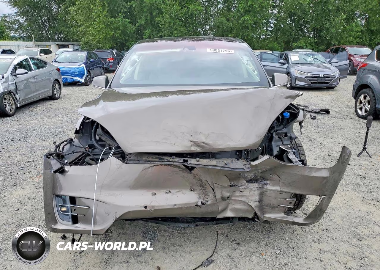 2016 Tesla Model X VIN:5YJXCBE45GF005753 - 5