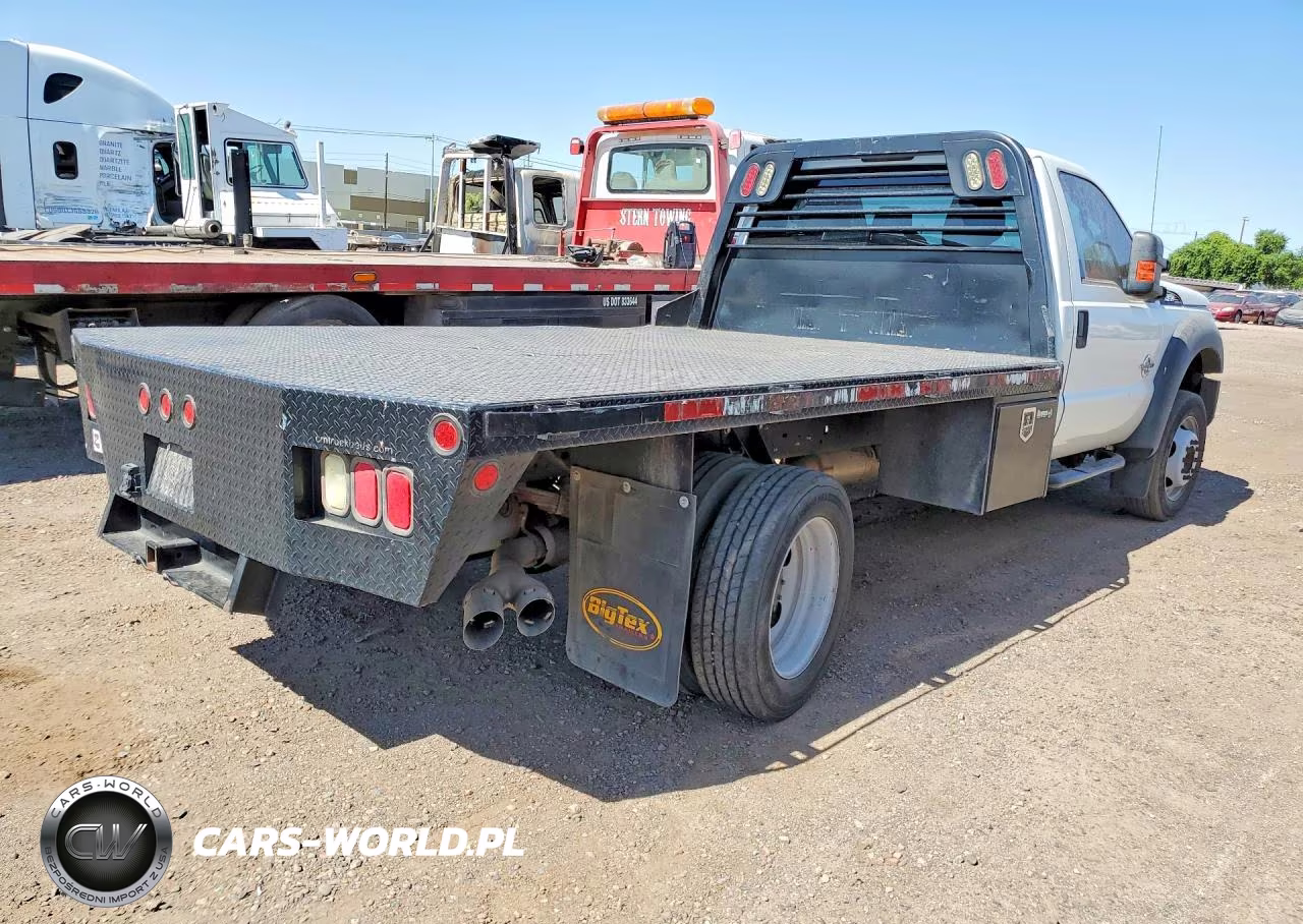 2015 Ford F450 Super Duty VIN:1FDUF4GT4FEB71719 - 3