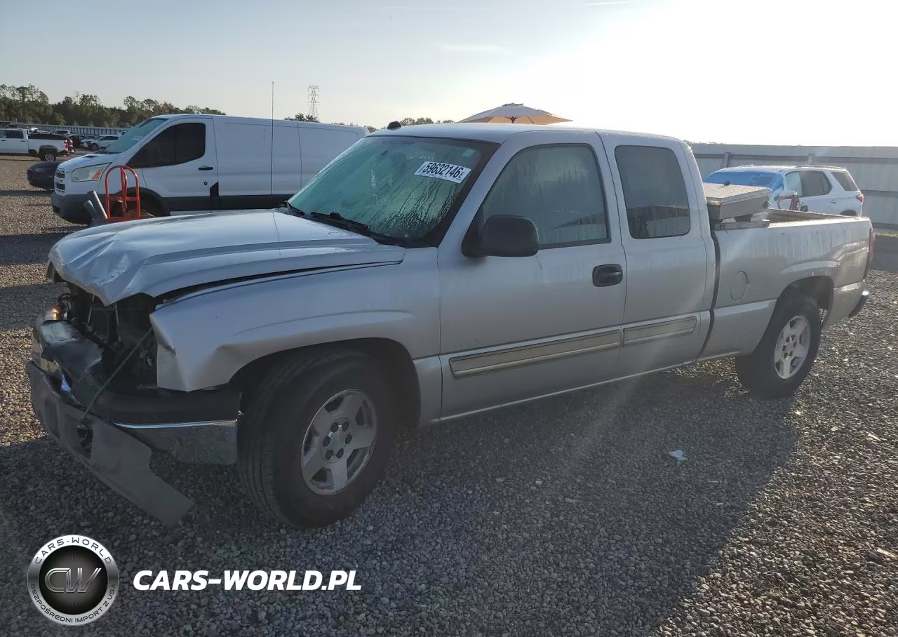 2004 Chevrolet Silverado C1500 – zdjęcie 1 z 14