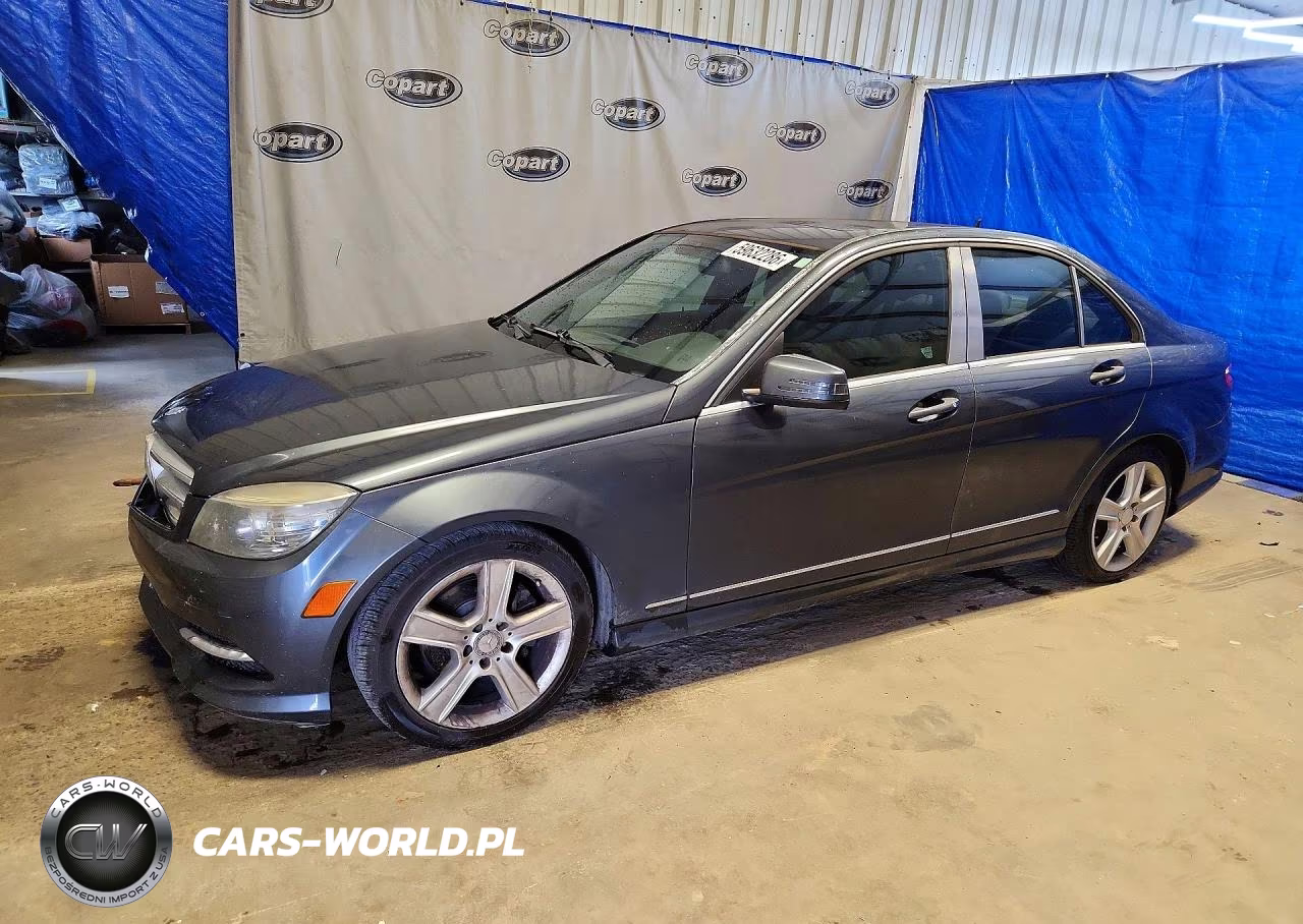 2011 Mercedes-Benz C 300