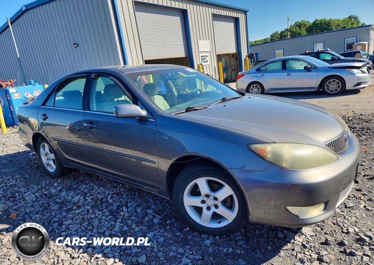 2005 Toyota Camry Se VIN:4T1BE32K45U946494 - 4
