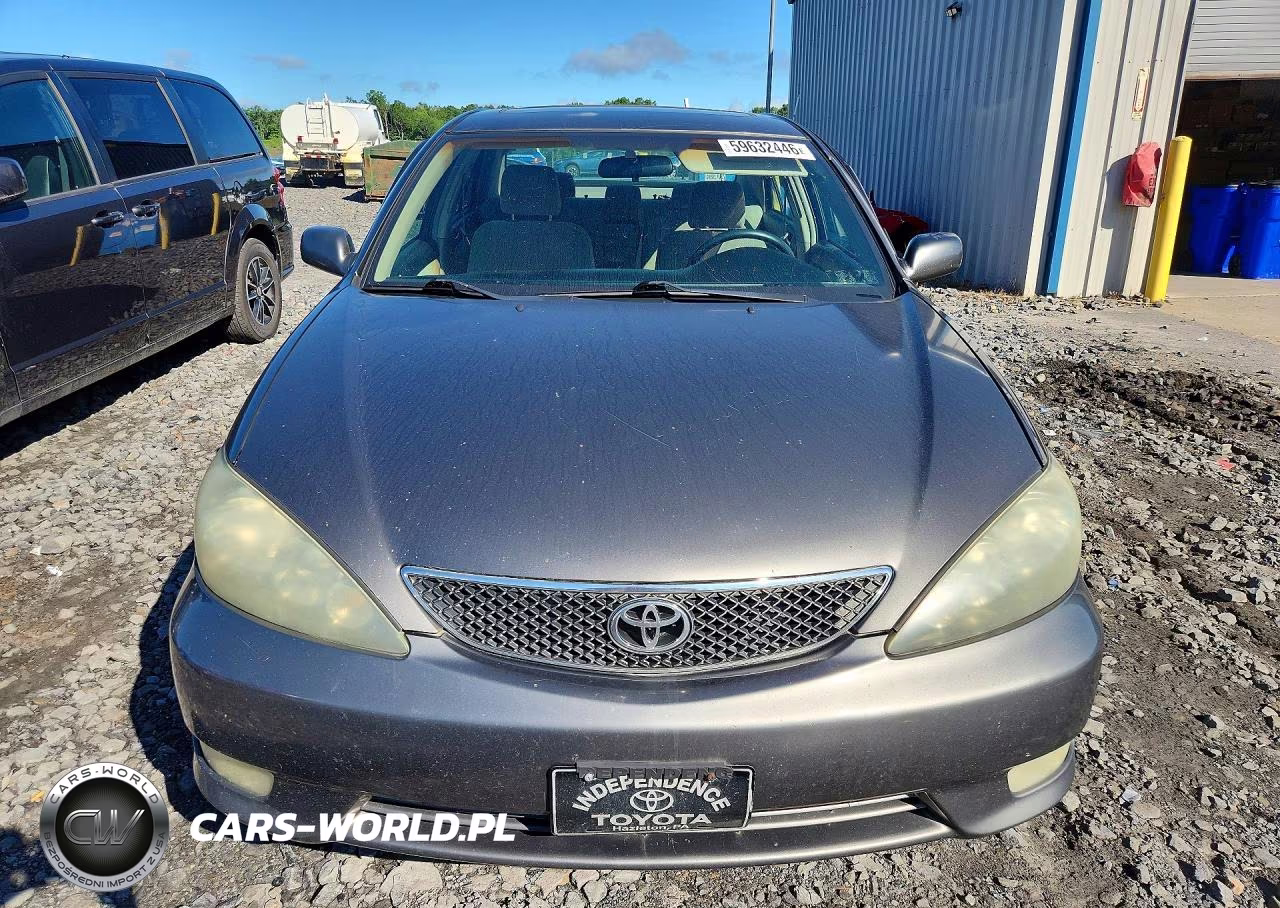 2005 Toyota Camry Se VIN:4T1BE32K45U946494 - 5