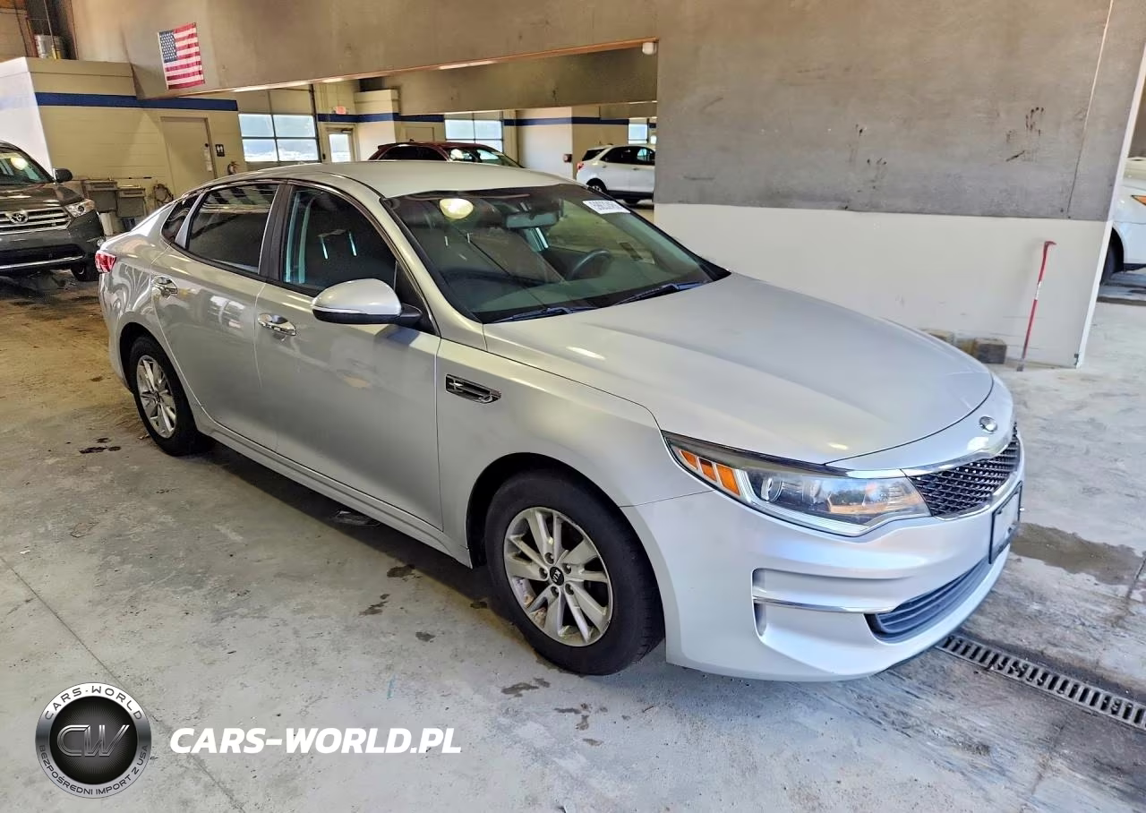 2017 Kia Optima Lx VIN:5XXGT4L39HG169897 - 4