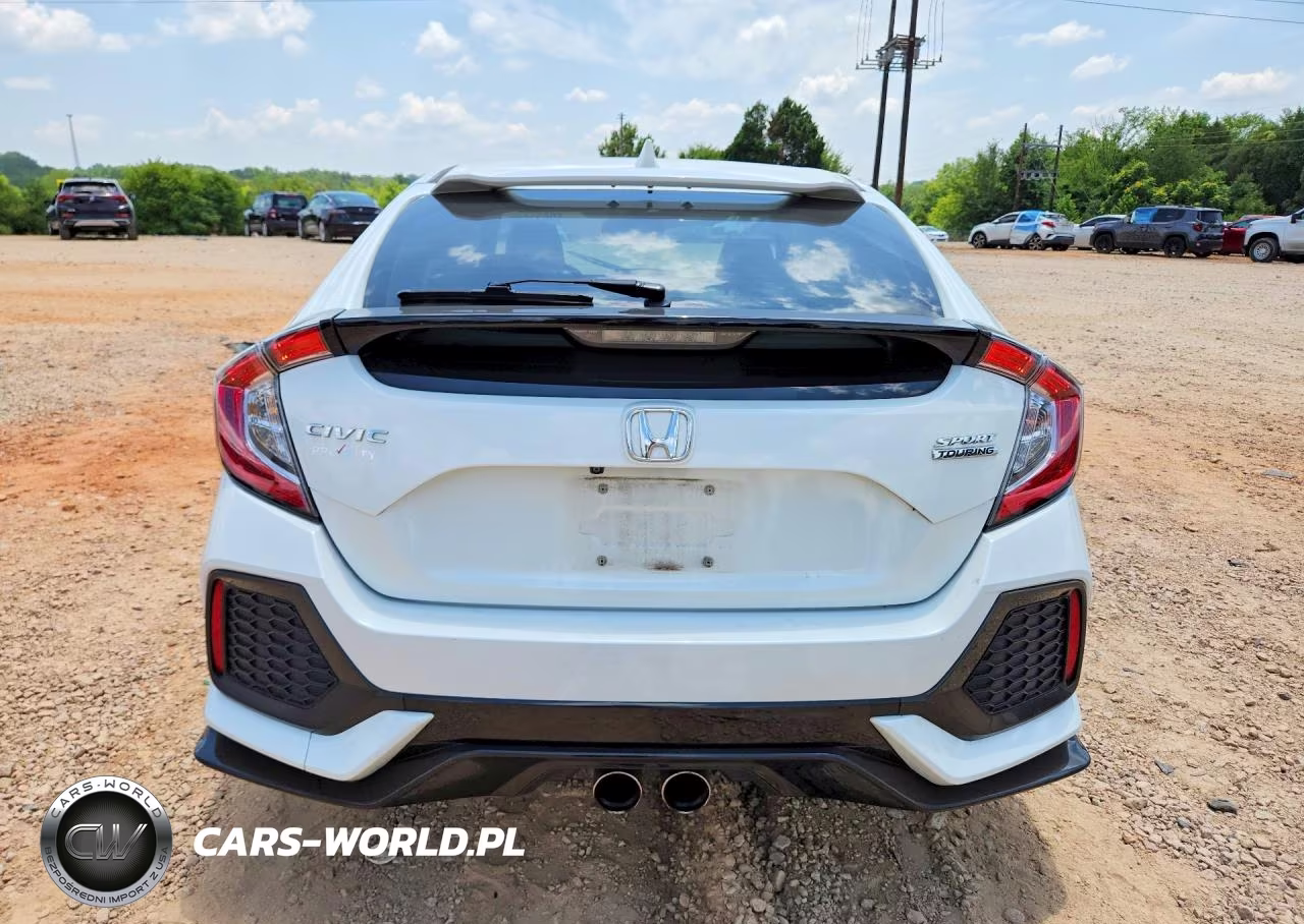 2019 Honda Civic Sport Touring VIN:SHHFK7H94KU221636 - 6