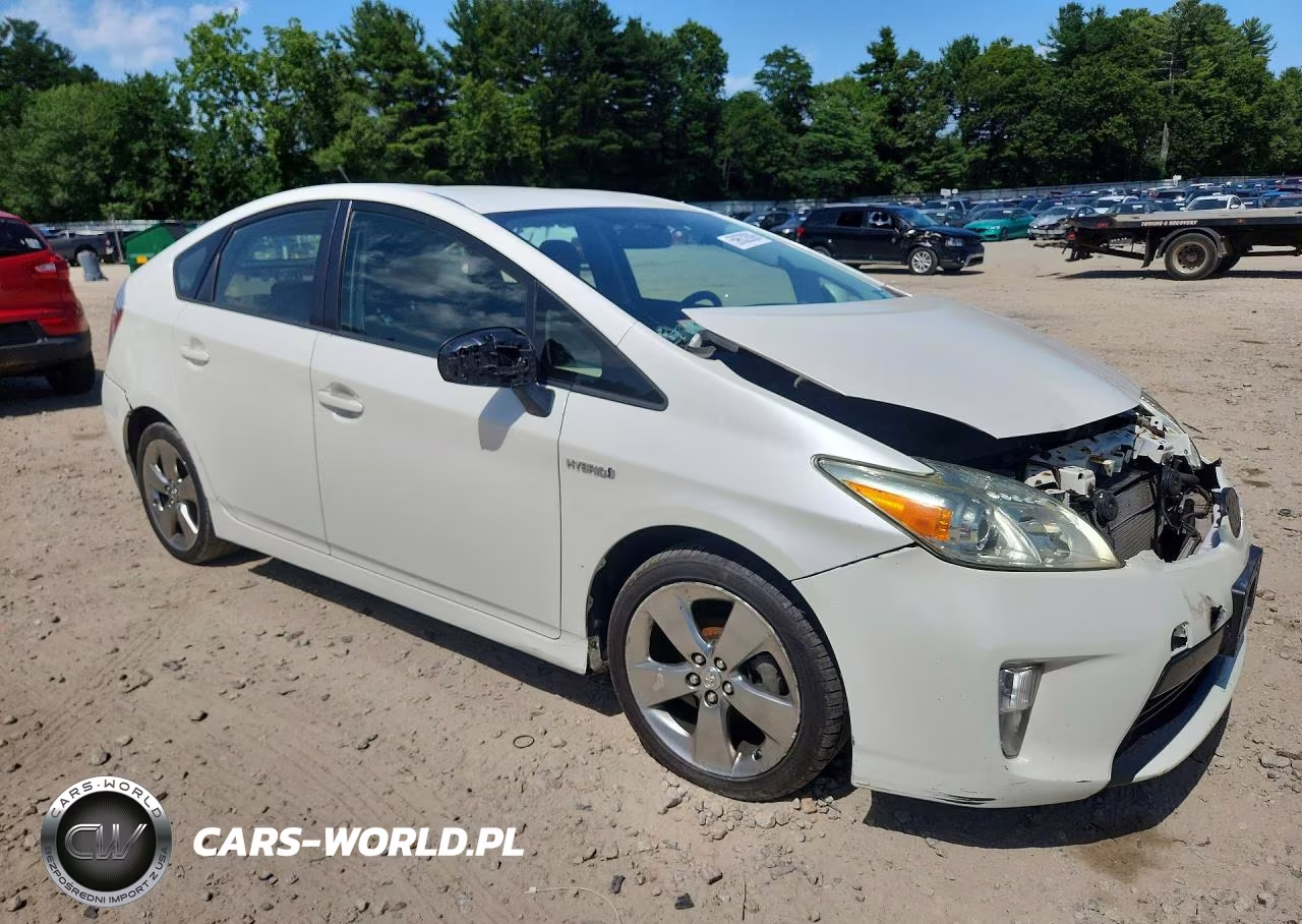 2013 Toyota Prius Persona Series Se VIN:JTDKN3DU3D1649607 - 4