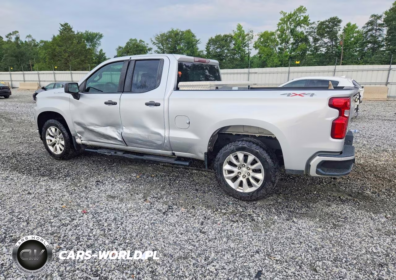2021 Chevrolet Silverado K1500 Custom VIN:1GCRYBEK6MZ229631 - 2
