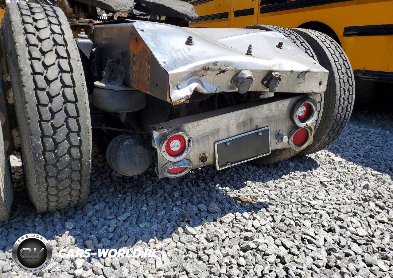 1997 Kenworth Construction W900 VIN:1XKWD29X7VJ745392 - 12