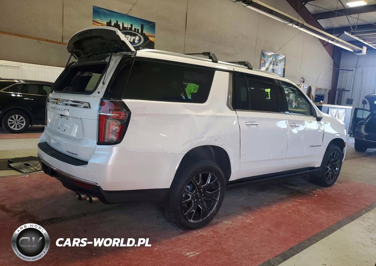 2023 Chevrolet Suburban K1500 Premier VIN:1GNSKFKDXPR544461 - 3