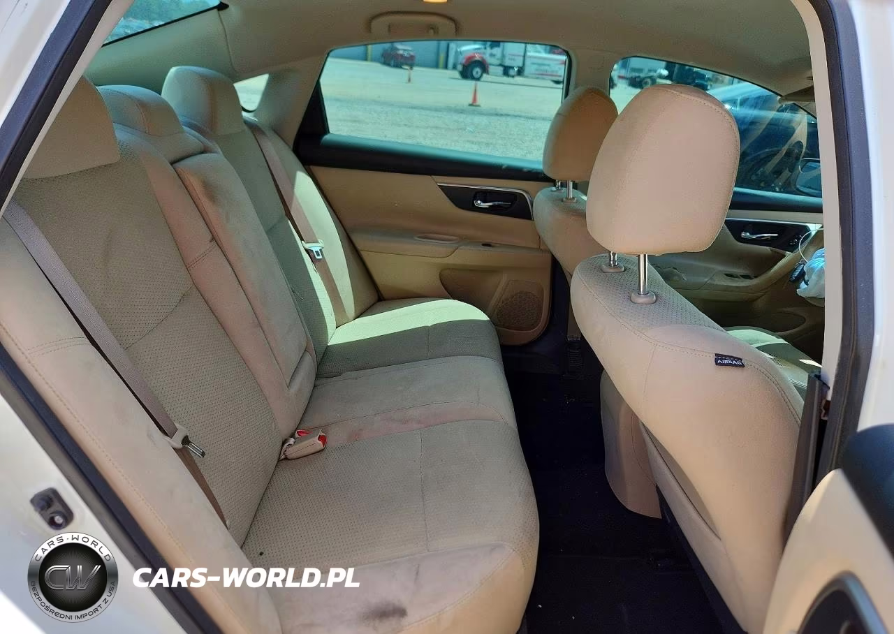 2015 Nissan Altima 2.5 S VIN:1N4AL3AP1FN899042 - 10
