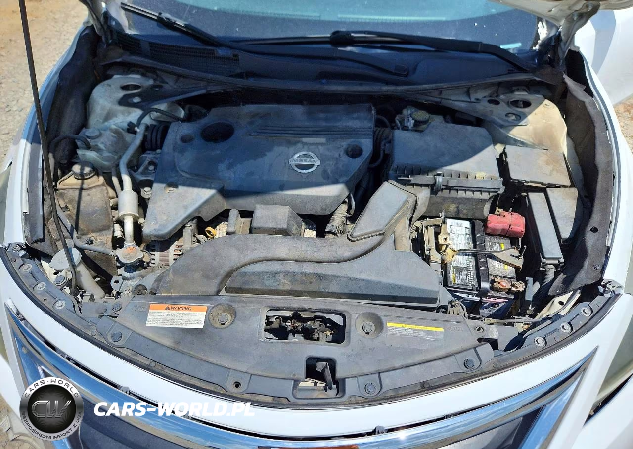 2015 Nissan Altima 2.5 S VIN:1N4AL3AP1FN899042 - 11