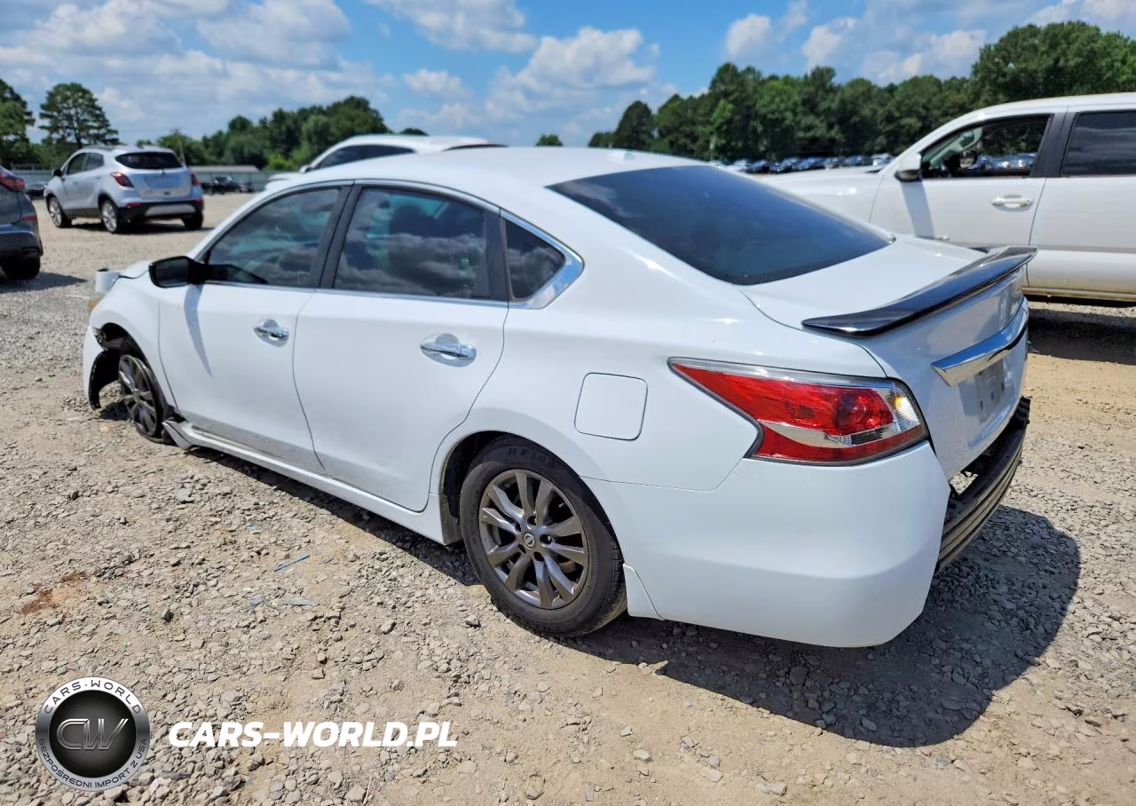 2015 Nissan Altima 2.5 S VIN:1N4AL3AP1FN899042 - 2