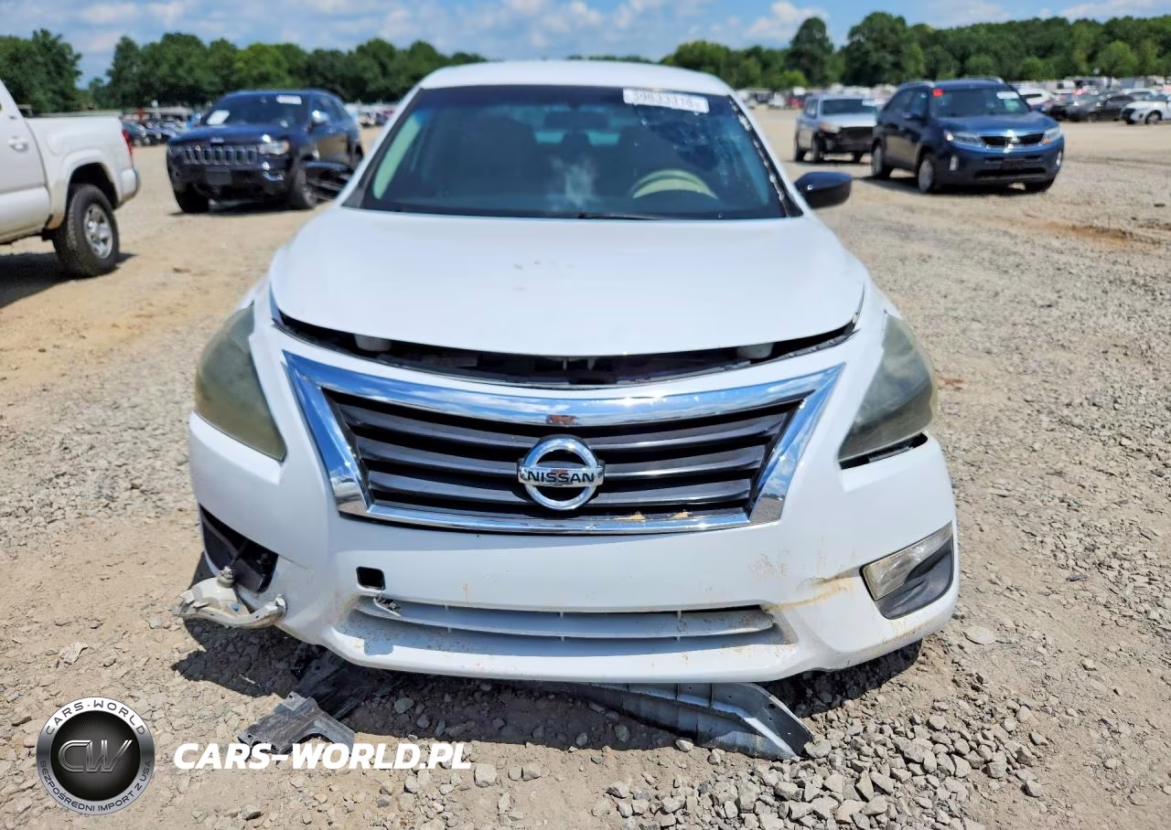 2015 Nissan Altima 2.5 S VIN:1N4AL3AP1FN899042 - 5