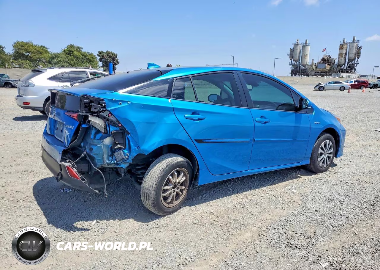 2019 Toyota Prius Le Awd-E VIN:JTDL9RFU3K3008337 - 3