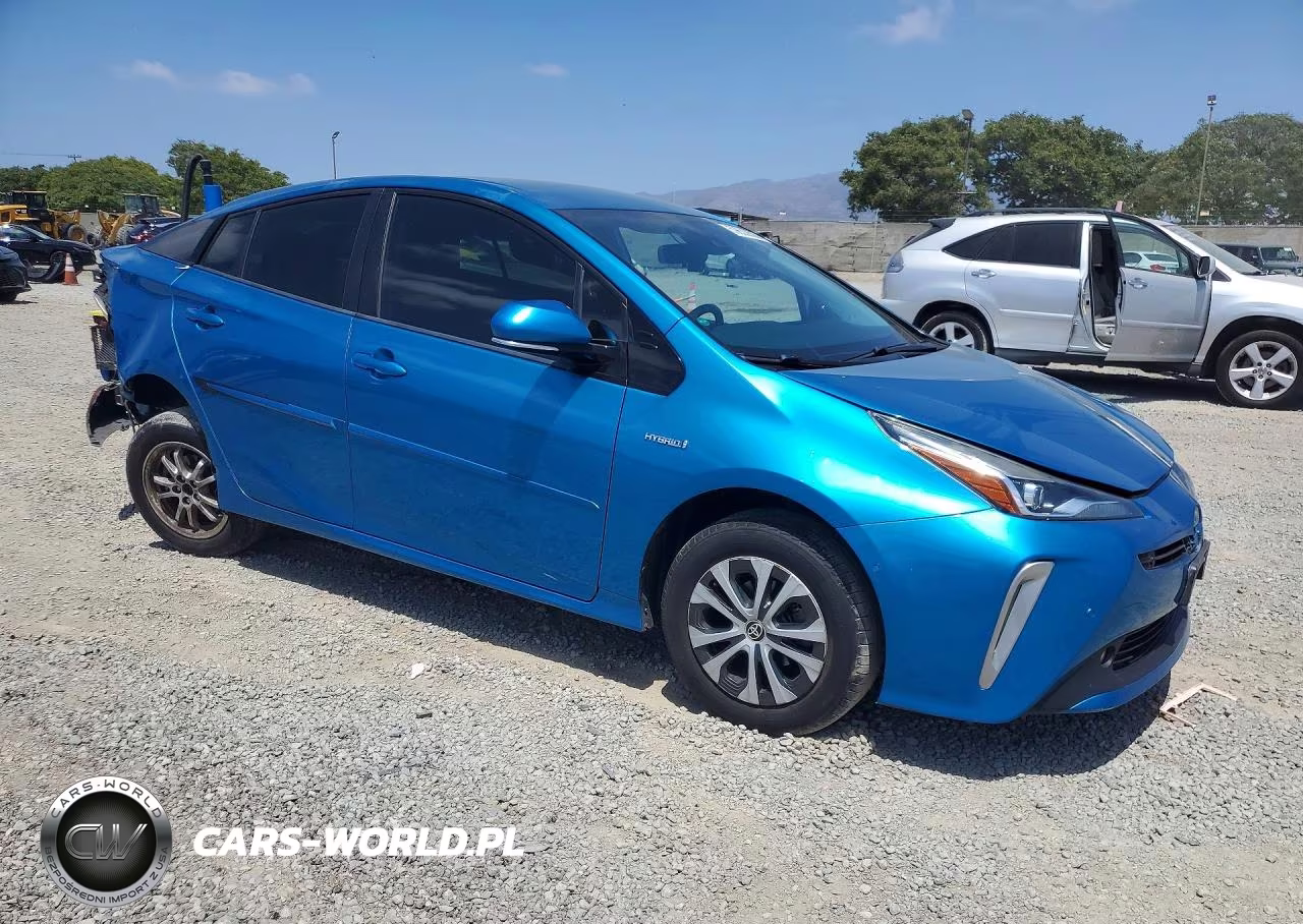 2019 Toyota Prius Le Awd-E VIN:JTDL9RFU3K3008337 - 4