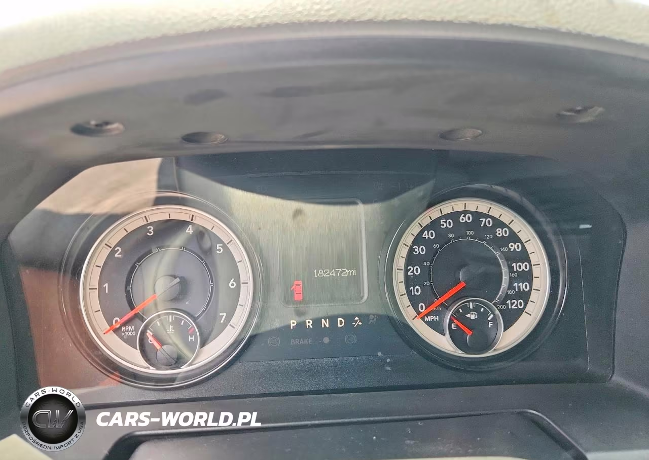2018 Ram 1500 St VIN:1C6RR6FG8JS114796 - 9