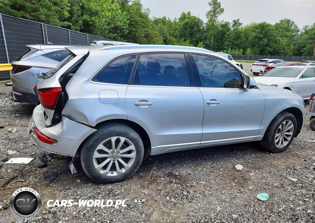 2014 Audi Q5 Premium Plus VIN:WA1LFAFP7EA033160 - 3
