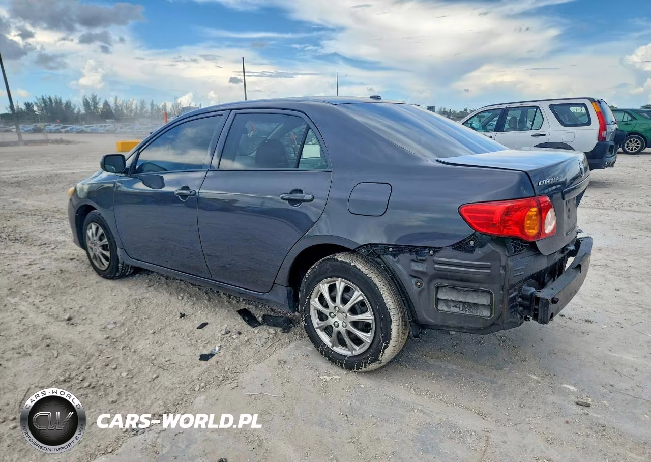2010 Toyota Corolla Le VIN:2T1BU4EE0AC515984 - 2