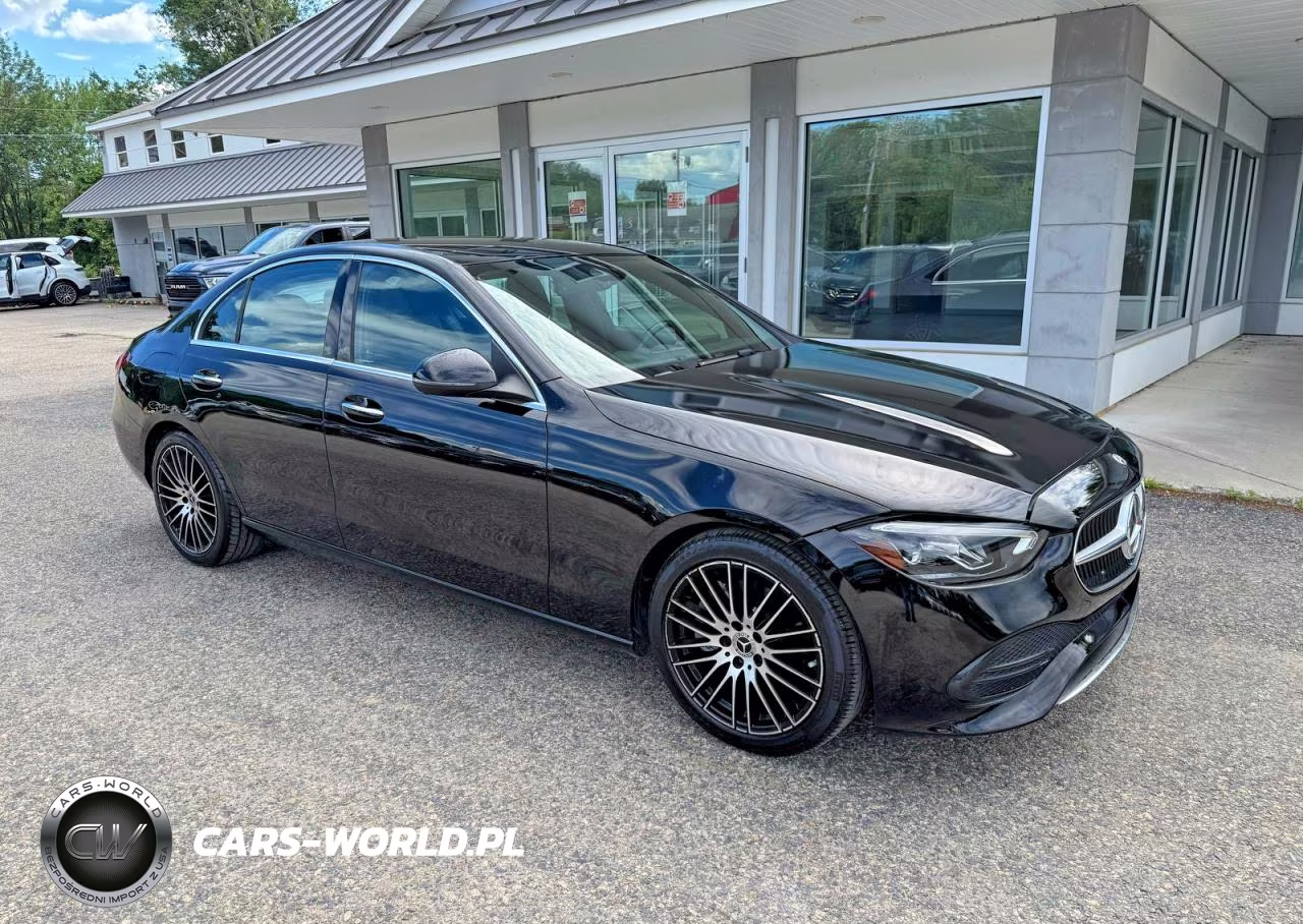 2023 Mercedes-Benz C 300 4Matic – zdjęcie 1 z 12