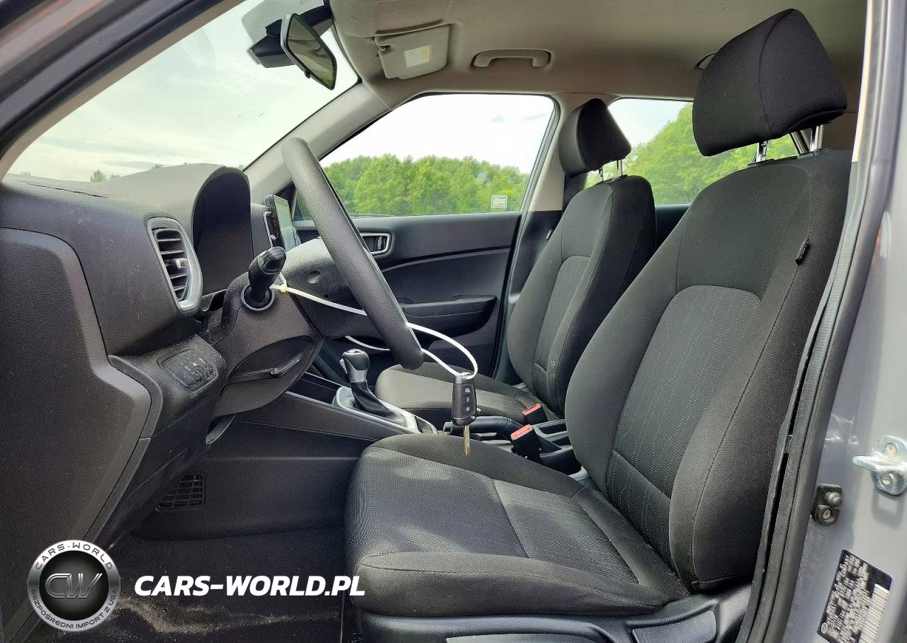 2020 Hyundai Venue Se VIN:KMHRB8A36LU033571 - 7