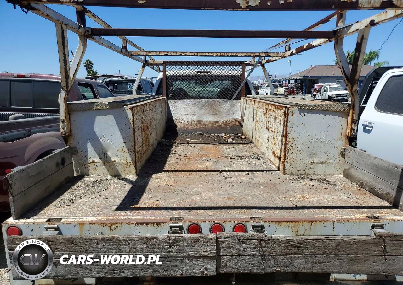 2006 Ford F450 Super Duty VIN:1FDXW46P36EB20343 - 6