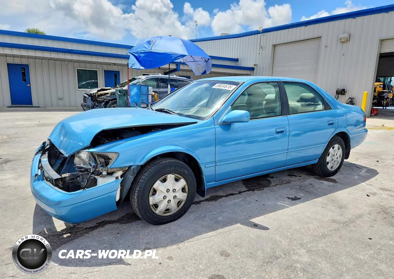 1999 Toyota Camry Le