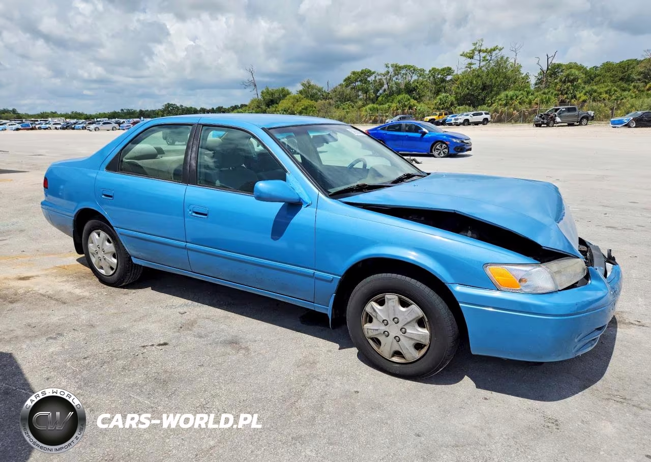 1999 Toyota Camry Le VIN:4T1BG22KXXU598336 - 4