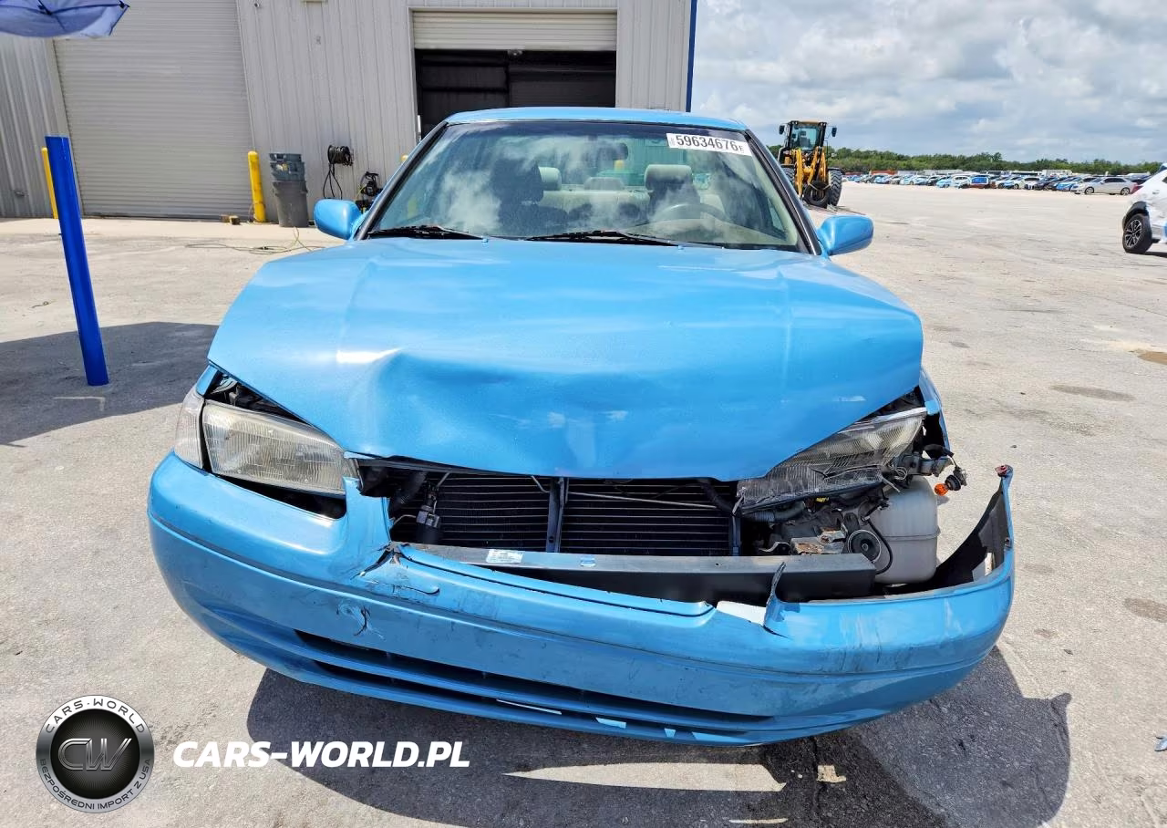 1999 Toyota Camry Le VIN:4T1BG22KXXU598336 - 5
