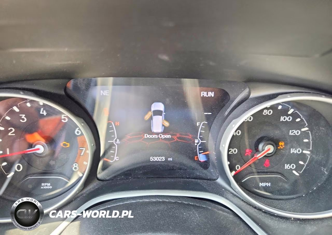 2020 Jeep Compass Limited VIN:3C4NJDCB0LT135378 - 9