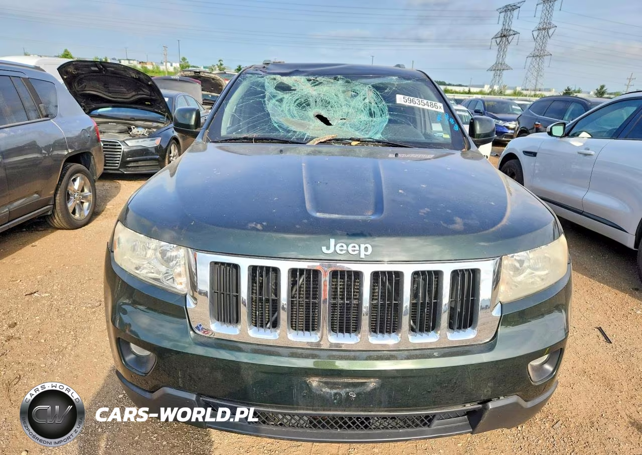 2011 Jeep Grand Cherokee Laredo VIN:1J4RR4GG4BC561823 - 5