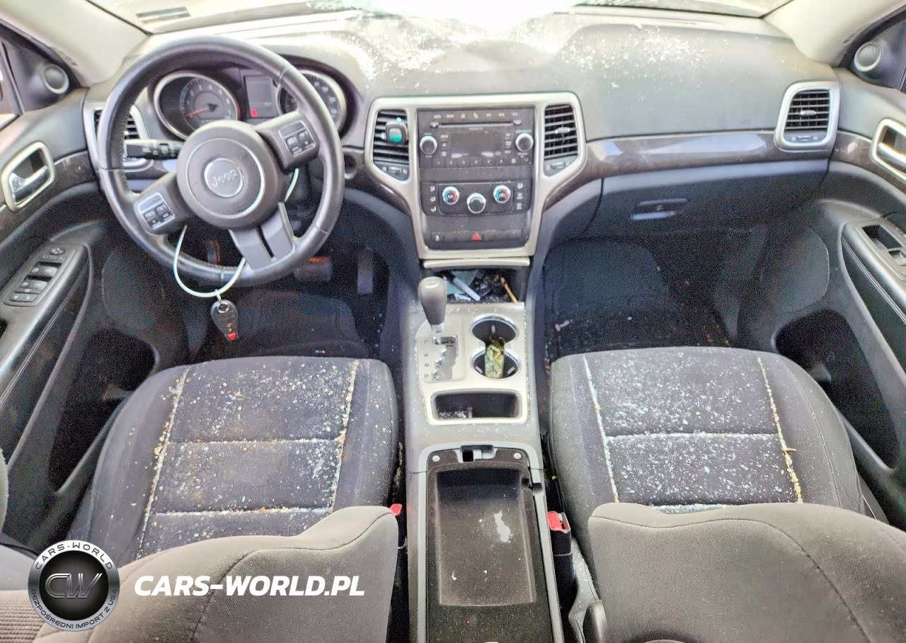 2011 Jeep Grand Cherokee Laredo VIN:1J4RR4GG4BC561823 - 8