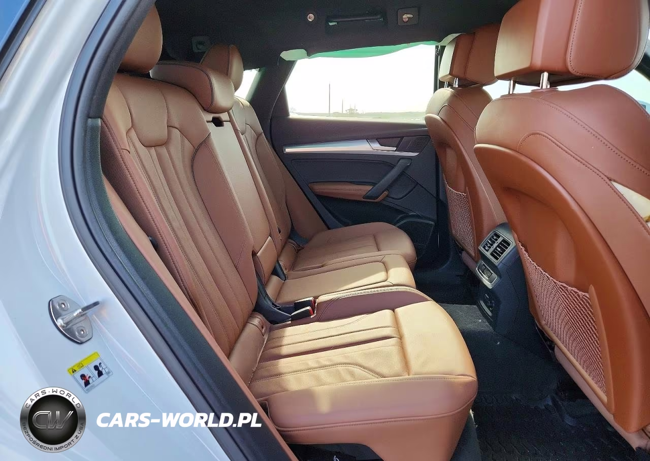 2024 Audi Q5 Premium Plus 45 VIN:WA1EAAFY7R2054834 - 11