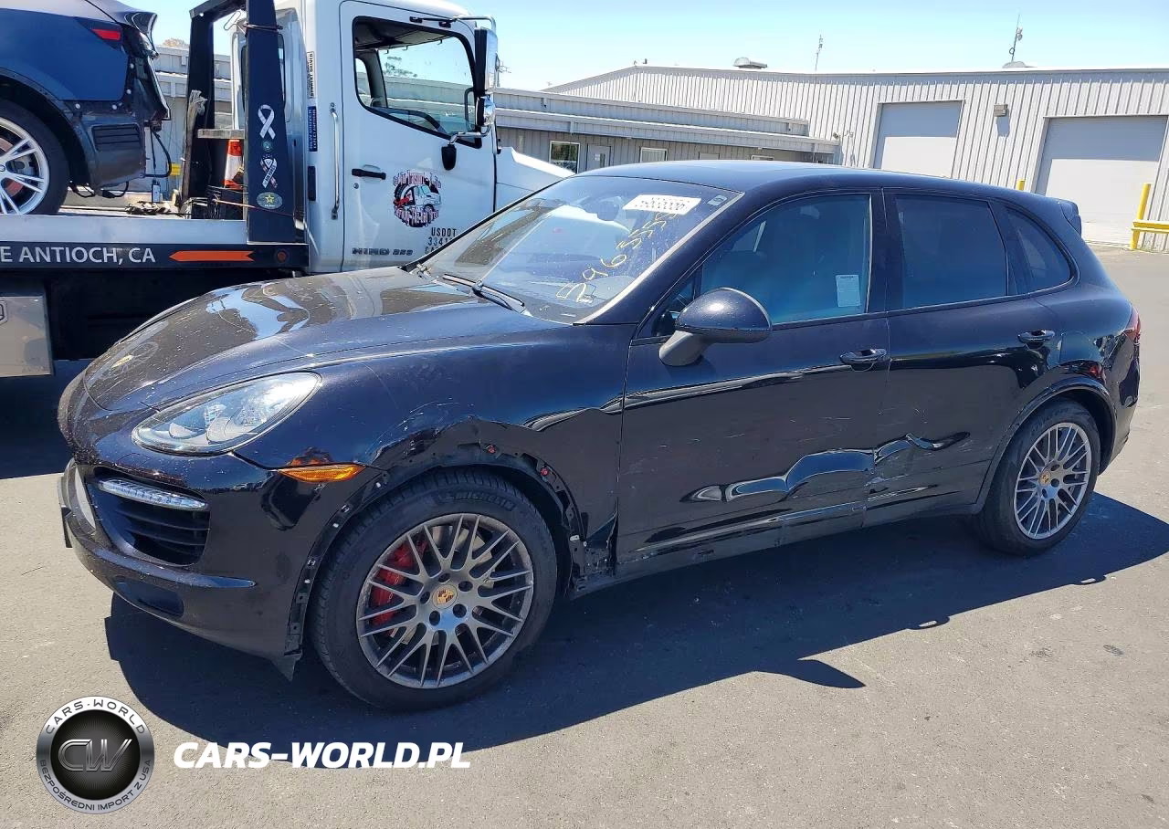 2014 Porsche Cayenne Turbo