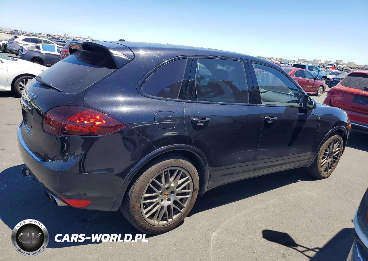 2014 Porsche Cayenne Turbo VIN:WP1AC2A29ELA80717 - 3
